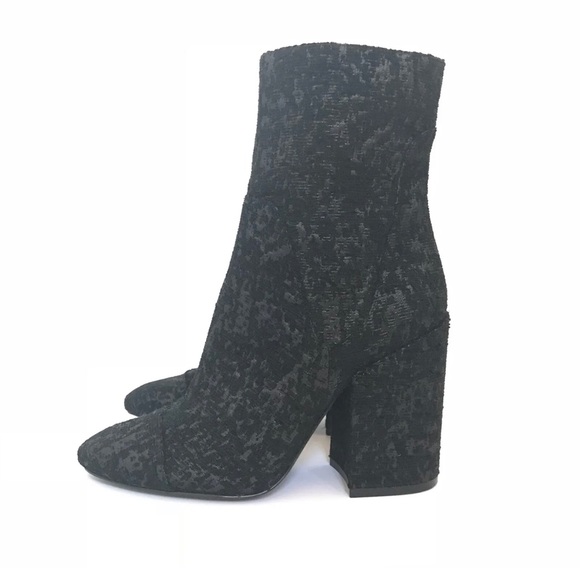 Kendall & Kylie Brooke 3 Texture Velvet Textured Burnout Booties Size 10 BNWOB - Picture 9 of 12